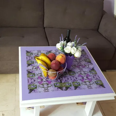 Lavanda Apartahotel 3*