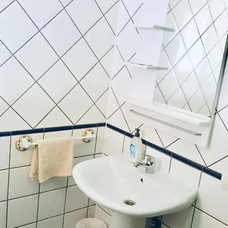 Lavanda Aparthotel 3*